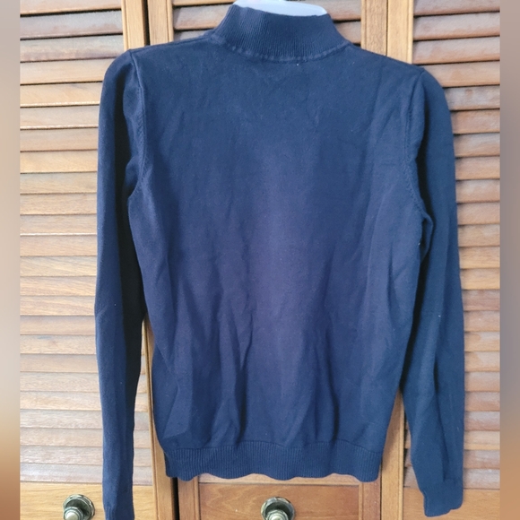 Northern Reflections Mock Neck - Picture 2 of 5